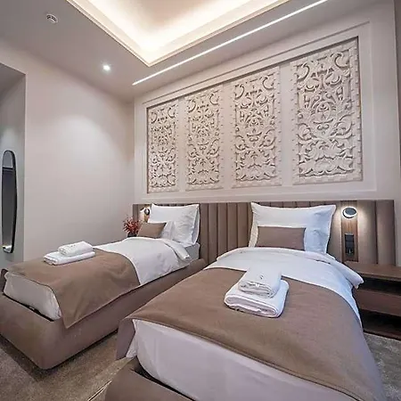 Hotel Damas
