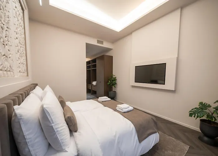 Damas Hotel