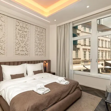 Damas Budapest